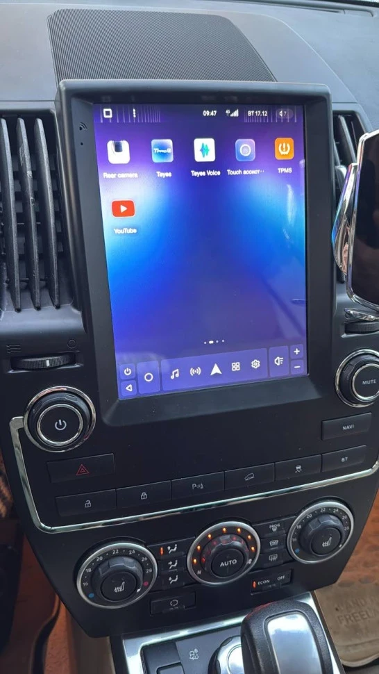 Штатная магнитола Tesla style Teyes TPRO 2 6/128 Land Rover Freelander 2 (2006-2012) Тип-A
